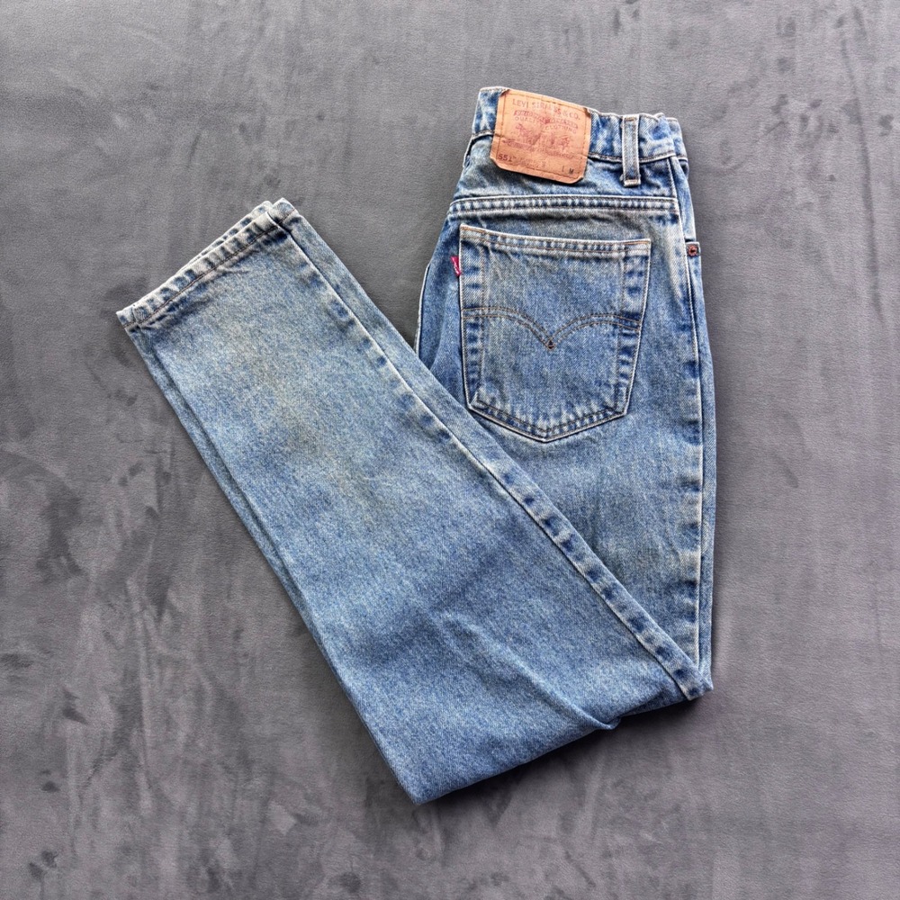 Vintage Levis 551 Relaxed Fit Tapered Leg Jeans Medium Wash High Rise 10 MED